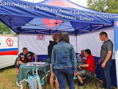 piknik rodzinny, namiot SPZZLO Warszawa-Żoliborz, dzieci